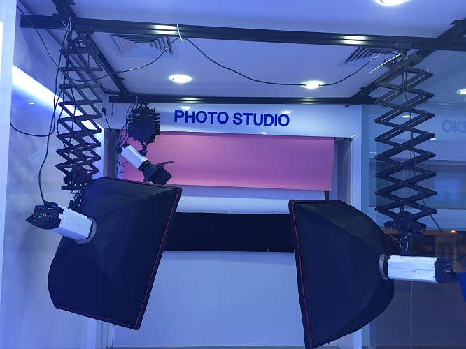 Bộ kits dàn treo đèn flash studio F800- 2400w (3 đèn)